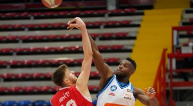 NAPOLI BASKET LOMBARDI