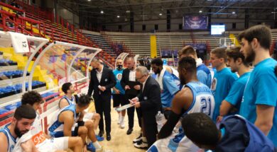 NAPOLI BASKET TIMEOUT