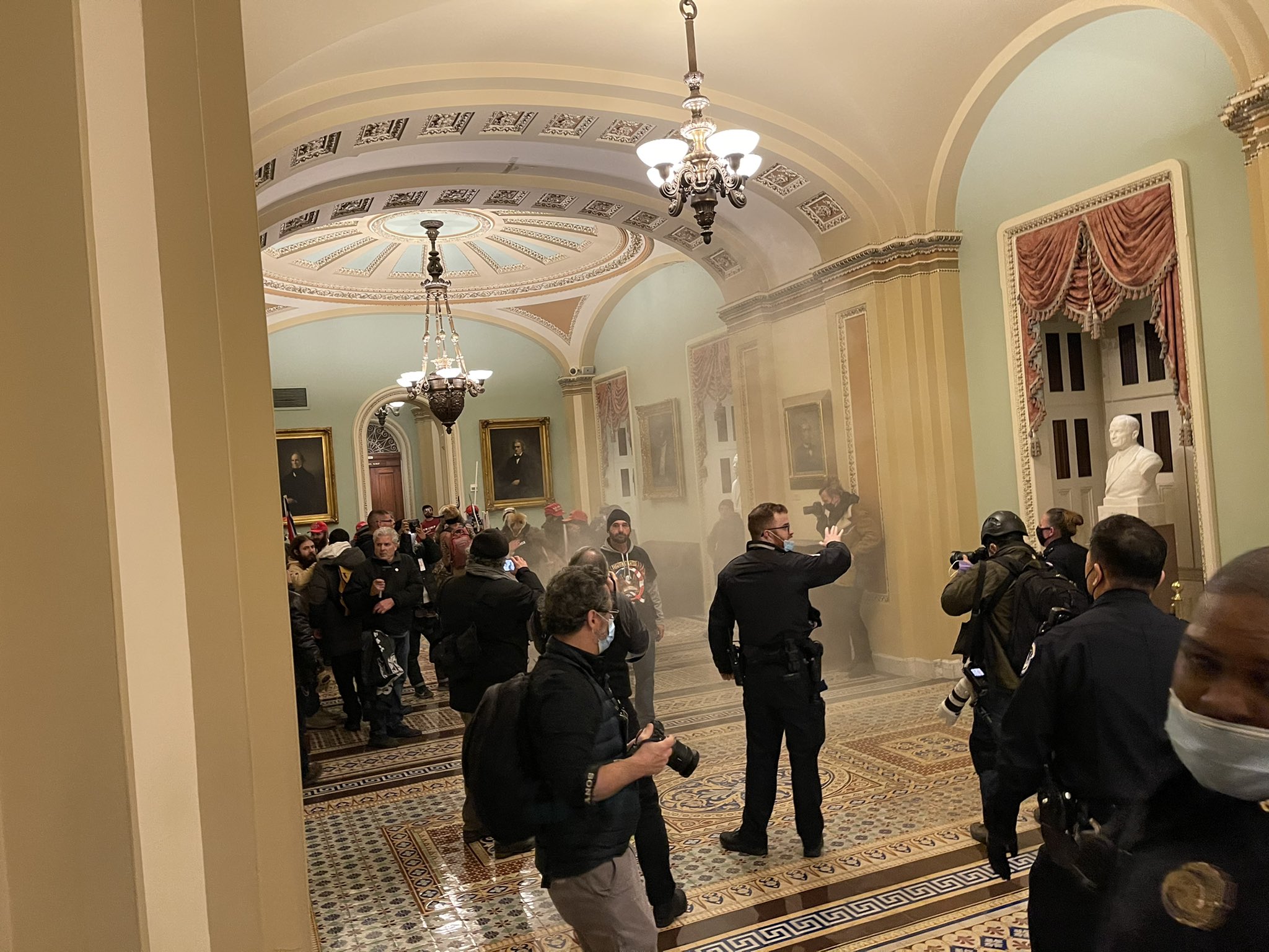 Fan di Trump assaltano Capitol Hill: le reazioni dal mondo NBA