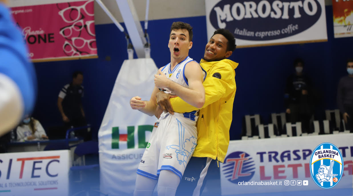 Serie A2, Girone Blu – L’Orlandina Basket domina contro Latina e vede la salvezza più vicina