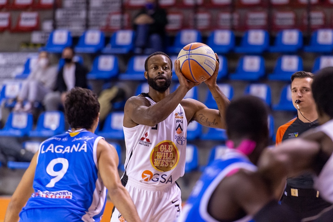 #SerieA2: Magia Dominique Johnson e Udine sbanca Orzinuovi nel finale