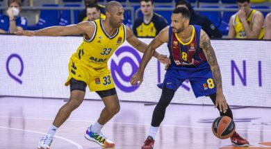 Jayson Granger Adam Hanga, Barcellona, 2021-03-26